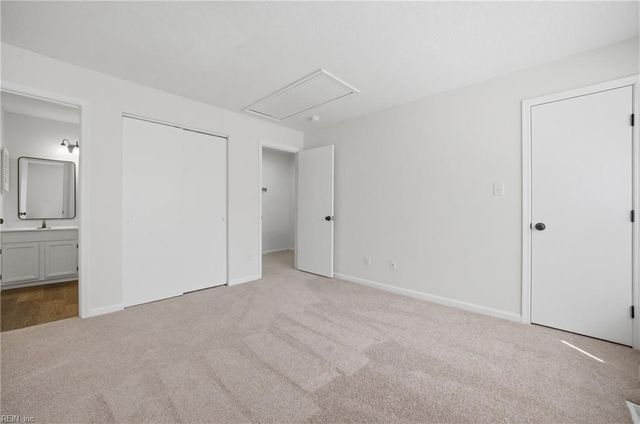 27 Tamarisk Quay Apt D, Hampton, VA 23666