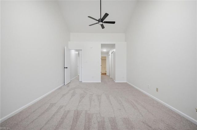 27 Tamarisk Quay Apt D, Hampton, VA 23666