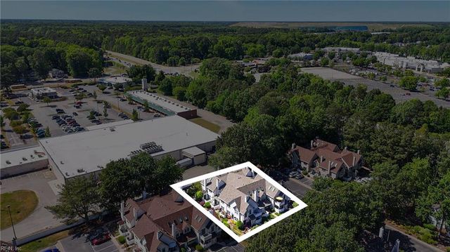 27 Tamarisk Quay Apt D, Hampton, VA 23666