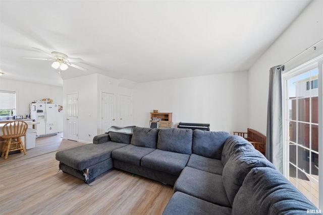 2004 S 2ND Avenue, Morton, IL 61550