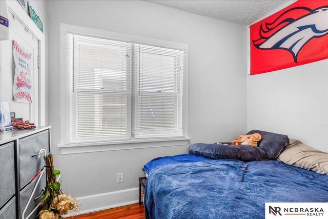 1027 Charleston Street, Lincoln, NE 68508
