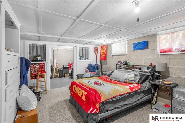 1027 Charleston Street, Lincoln, NE 68508