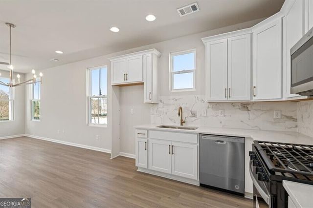 249 10th Street, Auburn, GA 30011
