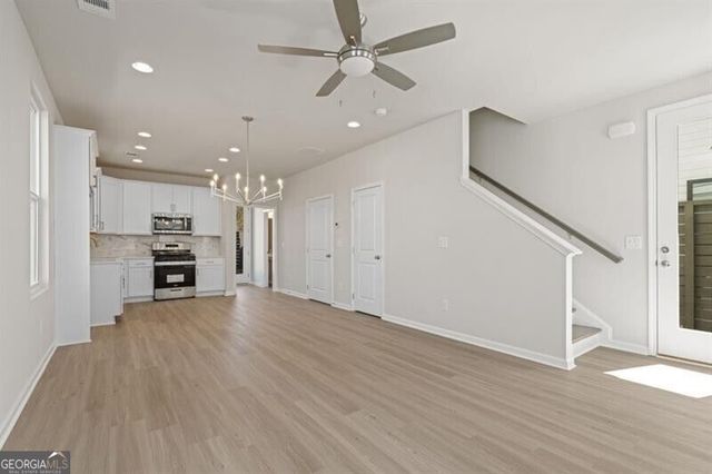 249 10th Street, Auburn, GA 30011