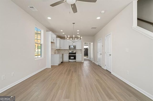 249 10th Street, Auburn, GA 30011