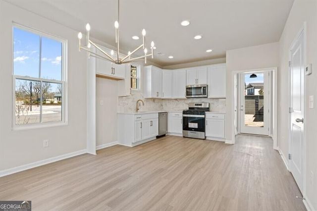 249 10th Street, Auburn, GA 30011