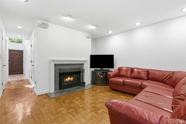 380 Sunset Way, Mill Valley, CA 94941