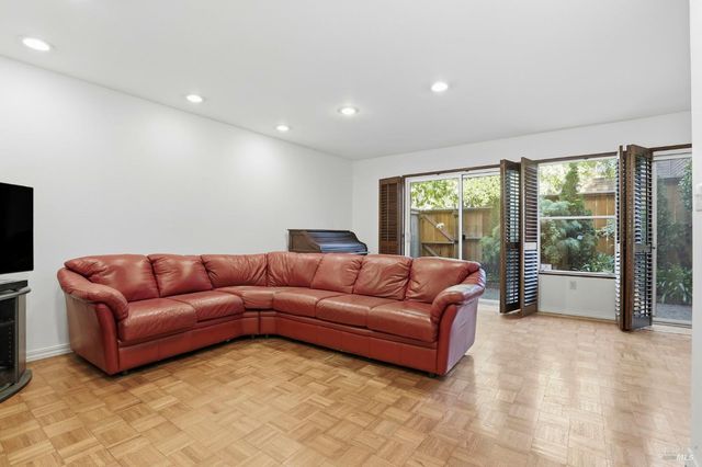 380 Sunset Way, Mill Valley, CA 94941