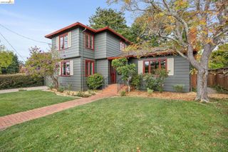 18 Arlington Ct, Kensington, CA 94707