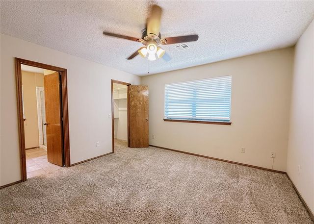 528 W 9th Street, Edmond, OK 73003