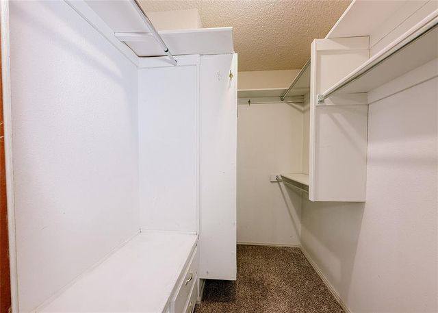 528 W 9th Street, Edmond, OK 73003