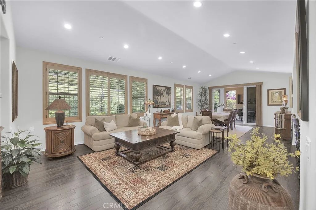 36 Cerrero Court, Rancho Mission Viejo, CA 92694