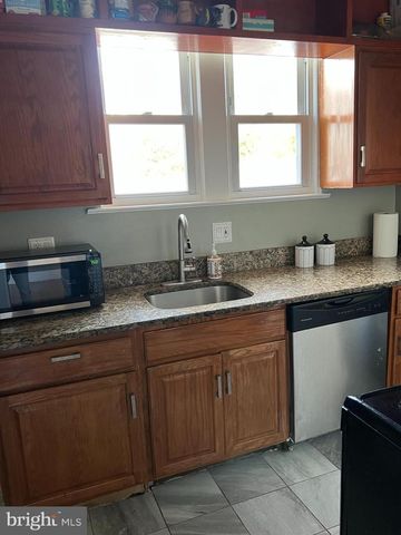 3804 NICHOLSON ST, Hyattsville, MD 20782