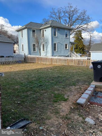 3804 NICHOLSON ST, Hyattsville, MD 20782