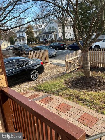 3804 NICHOLSON ST, Hyattsville, MD 20782