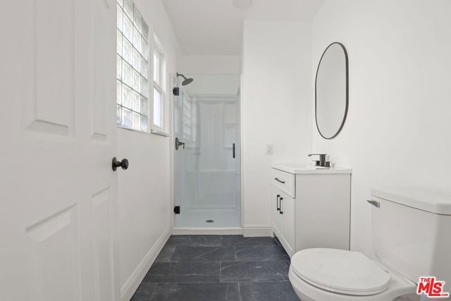 4409 Victoria Park Drive, Los Angeles, CA 90019