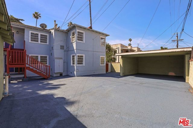 4409 Victoria Park Drive, Los Angeles, CA 90019