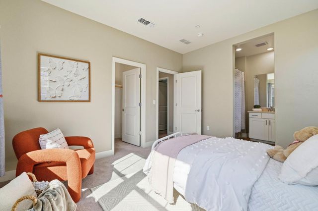 2813 Stringham Way, Dublin, CA 94568