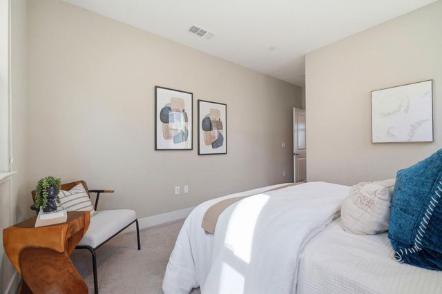 2813 Stringham Way, Dublin, CA 94568