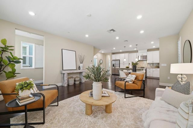 2813 Stringham Way, Dublin, CA 94568