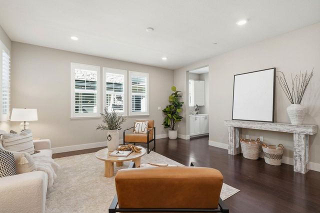 2813 Stringham Way, Dublin, CA 94568