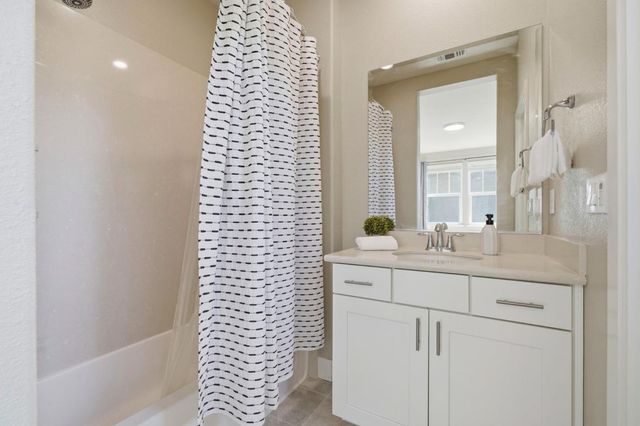 2813 Stringham Way, Dublin, CA 94568