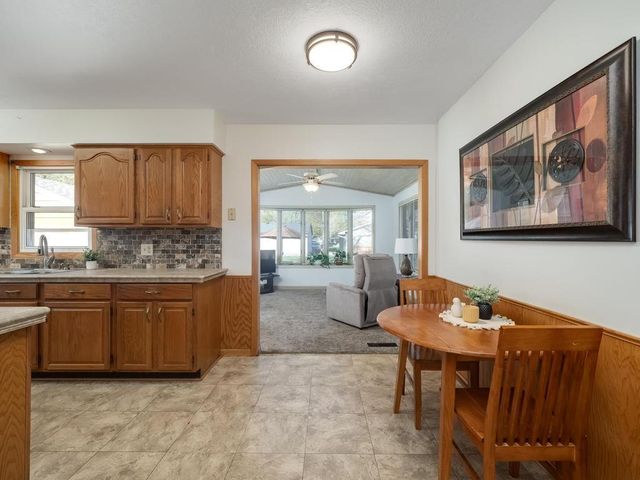 616 Martha Lane, Woodbury, MN 55125