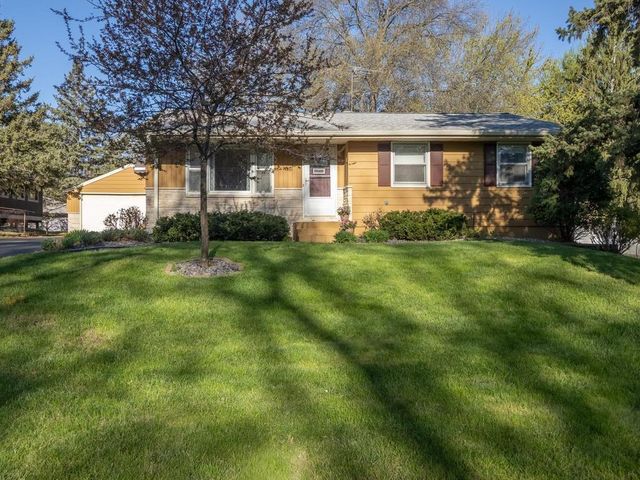 616 Martha Lane, Woodbury, MN 55125