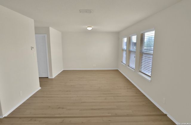 5411 Duke Field, San Antonio, TX 78227