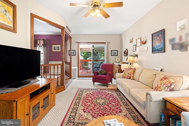 37 10TH AVE, Haddon Heights, NJ 08035