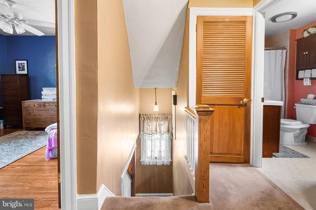 37 10TH AVE, Haddon Heights, NJ 08035