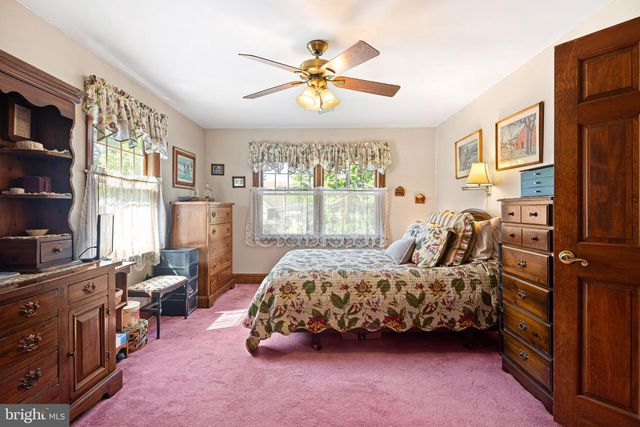 37 10TH AVE, Haddon Heights, NJ 08035