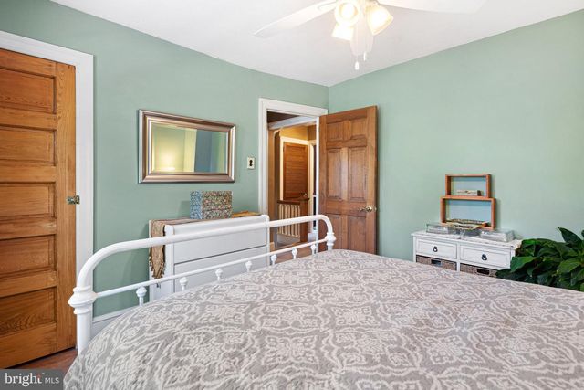 37 10TH AVE, Haddon Heights, NJ 08035