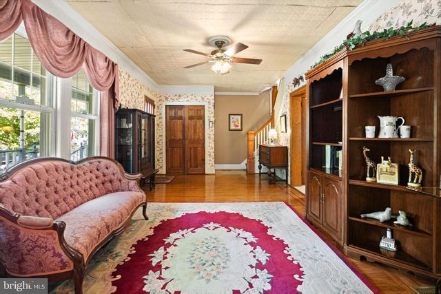 37 10TH AVE, Haddon Heights, NJ 08035