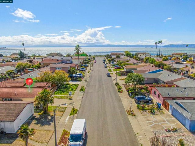 404 Coral Reef Rd, Alameda, CA 94501