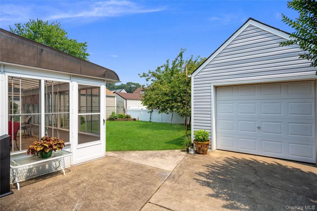 78 Ambrose Avenue, Malverne, NY 11565