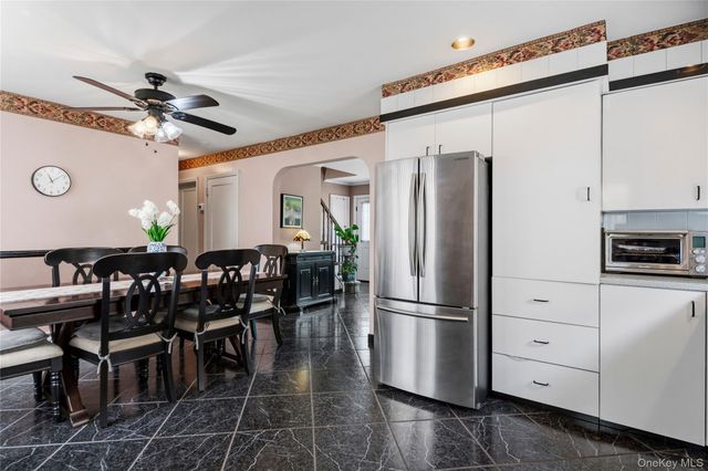 78 Ambrose Avenue, Malverne, NY 11565