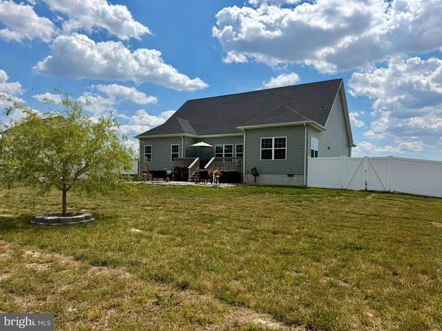 28033 KING FARMS RD, Laurel, DE 19956