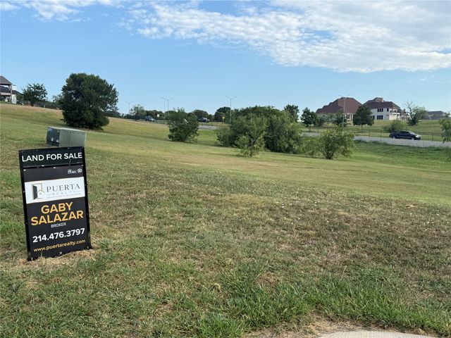435 Breezeway Court, Cedar Hill, TX 75104
