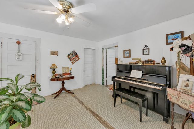 27186 Fields Store Road, Waller, TX 77484