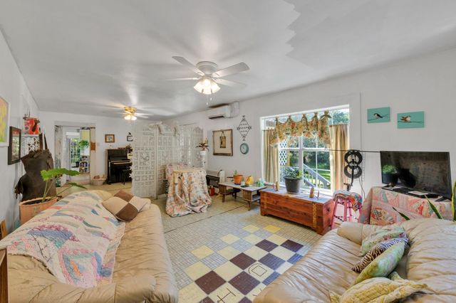 27186 Fields Store Road, Waller, TX 77484