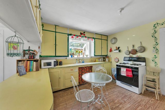 27186 Fields Store Road, Waller, TX 77484