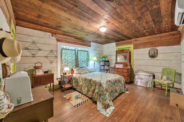 27186 Fields Store Road, Waller, TX 77484