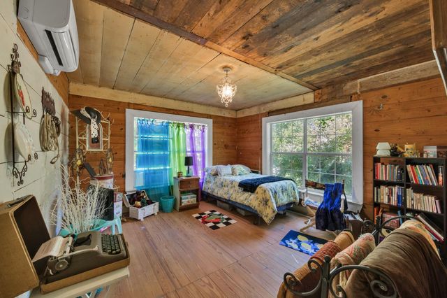 27186 Fields Store Road, Waller, TX 77484