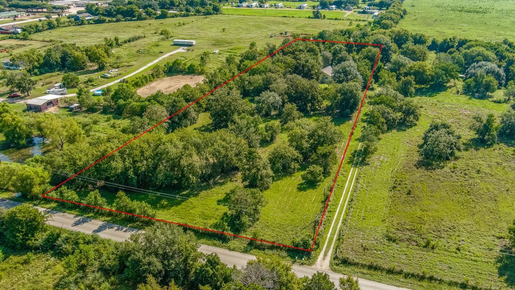 27186 Fields Store Road, Waller, TX 77484