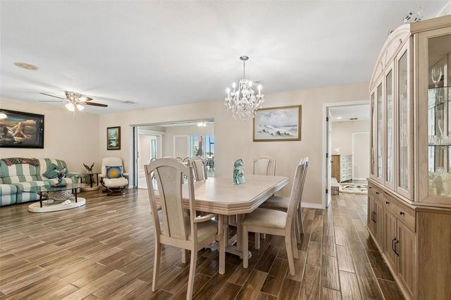 300 DRIFTWOOD DRIVE W, Palm Harbor, FL 34683