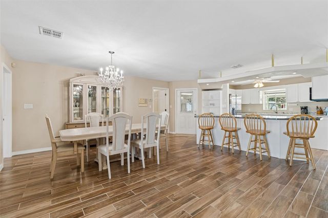 300 DRIFTWOOD DRIVE W, Palm Harbor, FL 34683