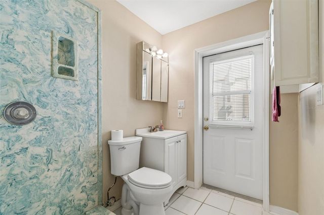 300 DRIFTWOOD DRIVE W, Palm Harbor, FL 34683