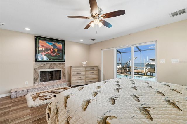 300 DRIFTWOOD DRIVE W, Palm Harbor, FL 34683