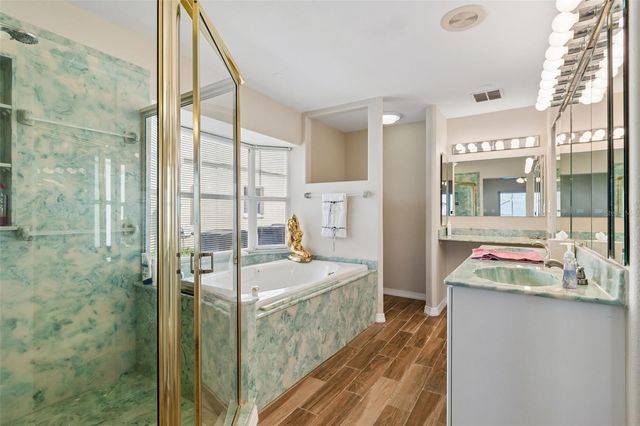 300 DRIFTWOOD DRIVE W, Palm Harbor, FL 34683